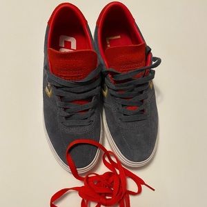 Never worn Converse sneakers